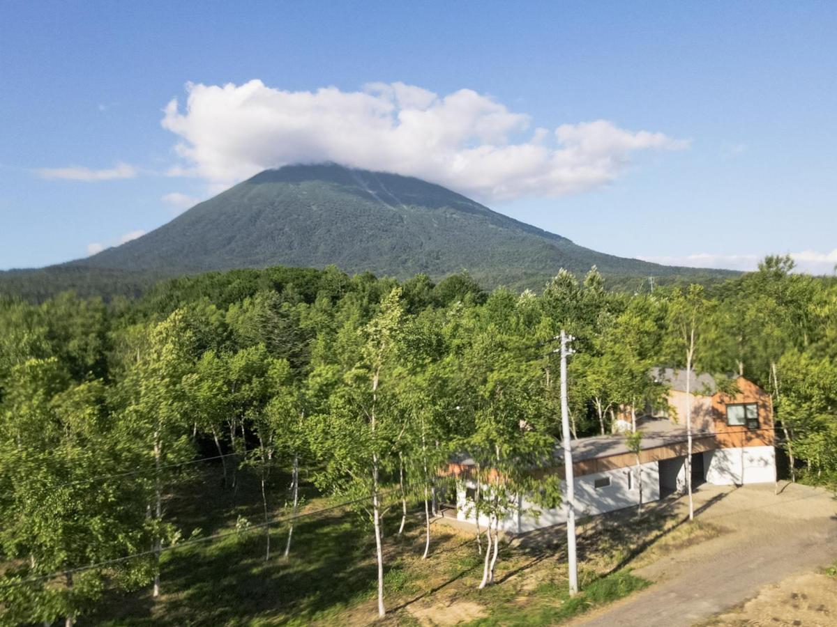 Hostal Coboushi オモヤ Niseko Exterior foto